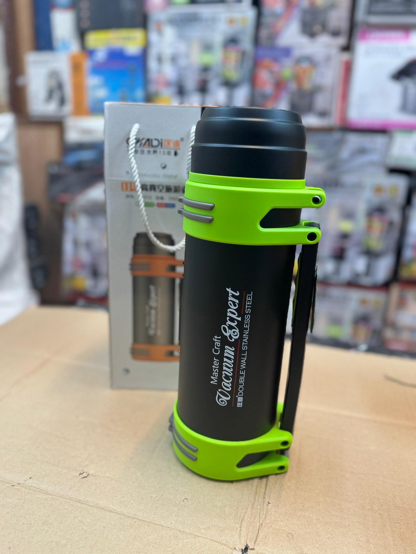 Okadi master craft water bottle